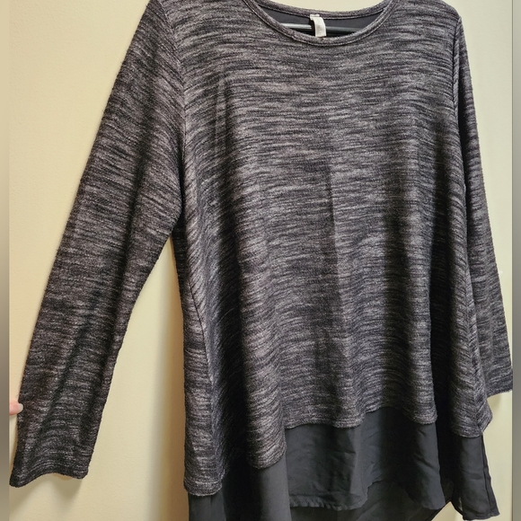 Pink Blush Marled Gray and Black Chiffon Flowy Tunic Top Size L - Picture 4 of 6